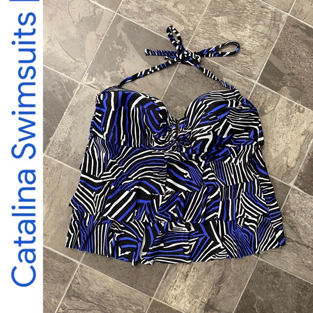 ✨Catalina Collections Swim Tankini Top✨